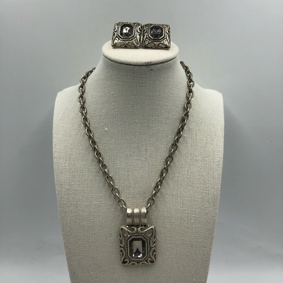 Vintage Bali Style Silver Tone Square Statement Necklace and Pierced Earring Set - Picture 3 of 16
